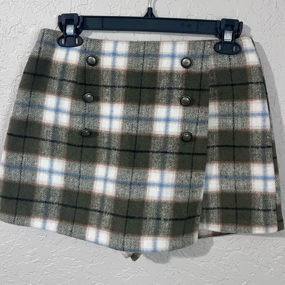 Forever 21 Green and White Plaid Mini Skirt
